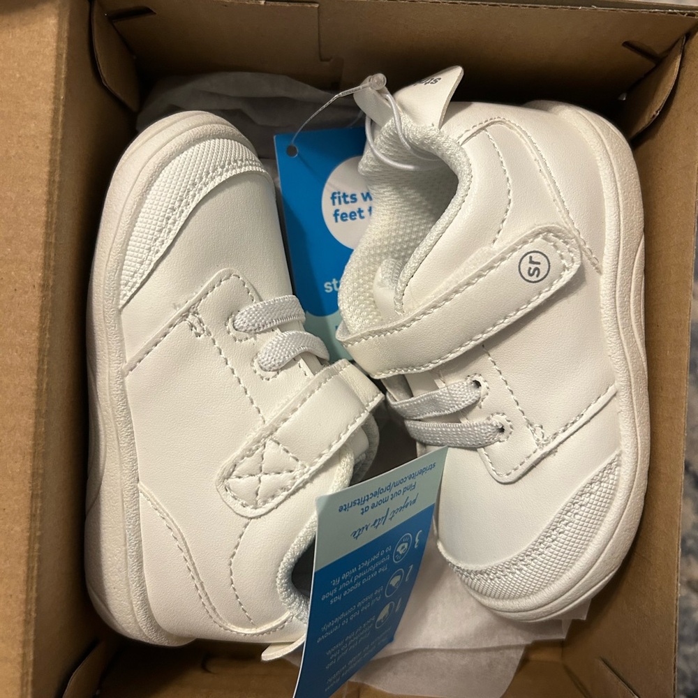 Stride Rite 360 Taye 2.0 baby sneaker